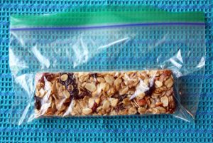 Storing homemade granola bars