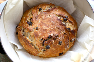 no_knead_fruit_nut_bread_310