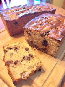 chocolate chip and walnuts loaf cake
